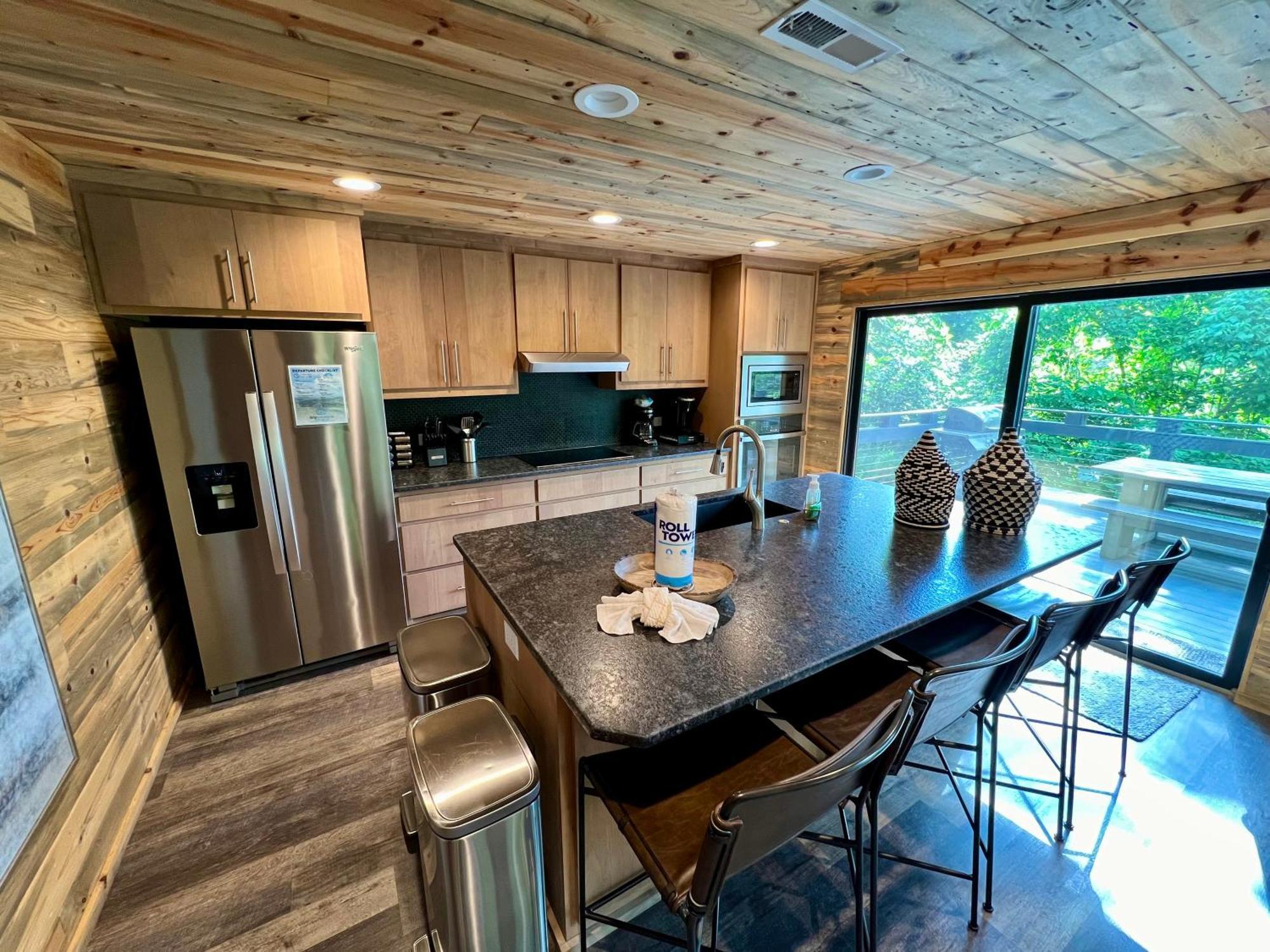 Experience Luxury At Smoky Mountain Hideaway, Just 5 Miles From Downtown Gatlinburg Βίλα Εξωτερικό φωτογραφία