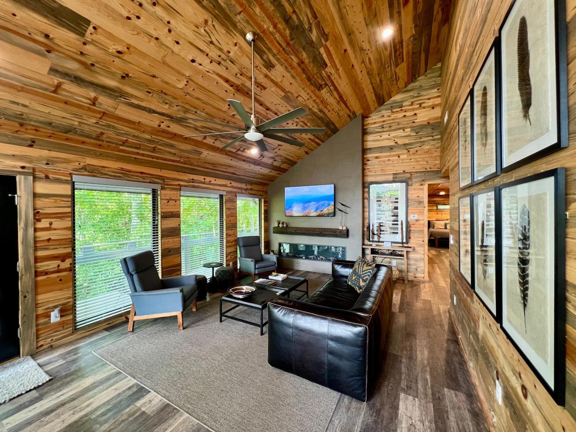 Experience Luxury At Smoky Mountain Hideaway, Just 5 Miles From Downtown Gatlinburg Βίλα Εξωτερικό φωτογραφία